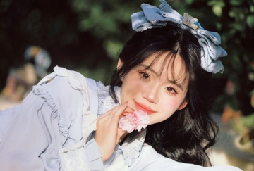 Ngày cuối cùng tháng 3/2026, 3 con giáp được thần Phật bao bọc, tiền bạc 'nhiều như lá sung'