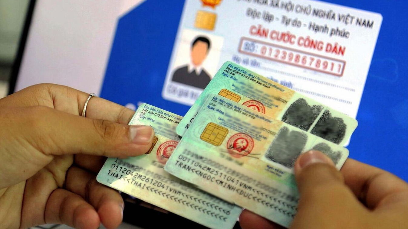 Bộ Công an đề xuất phạt tài khoản số lên đến 100 triệu đồng nếu vi phạm quy định - Ảnh 1.