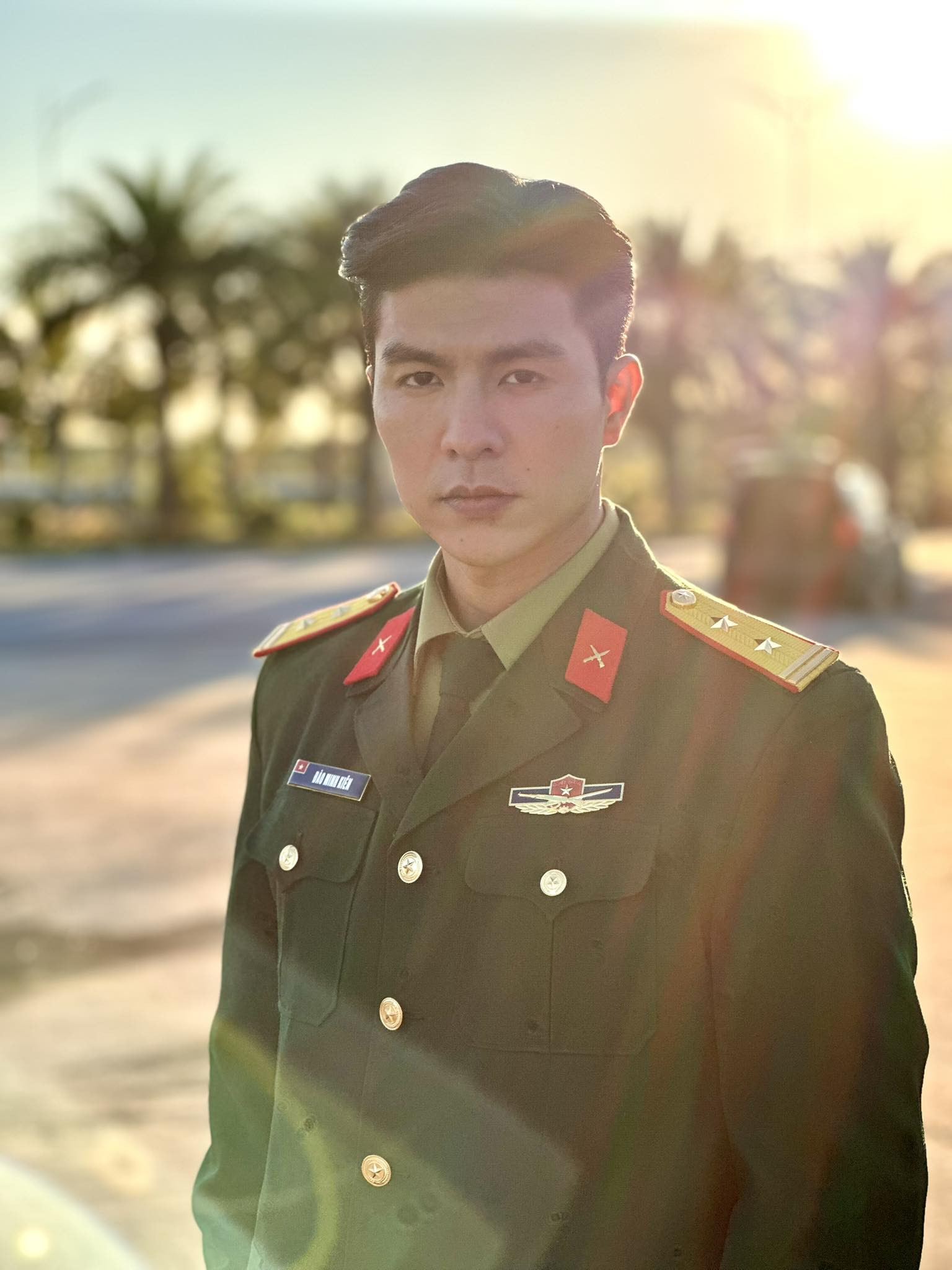 'Con rể' Thượng tướng gây chú ý - Ảnh 2.