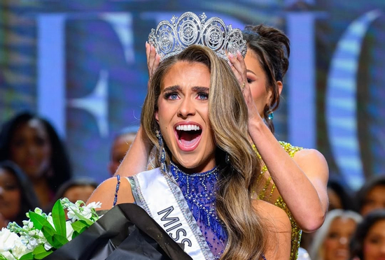 Nhan sắc tân Hoa hậu Siêu quốc gia Mỹ