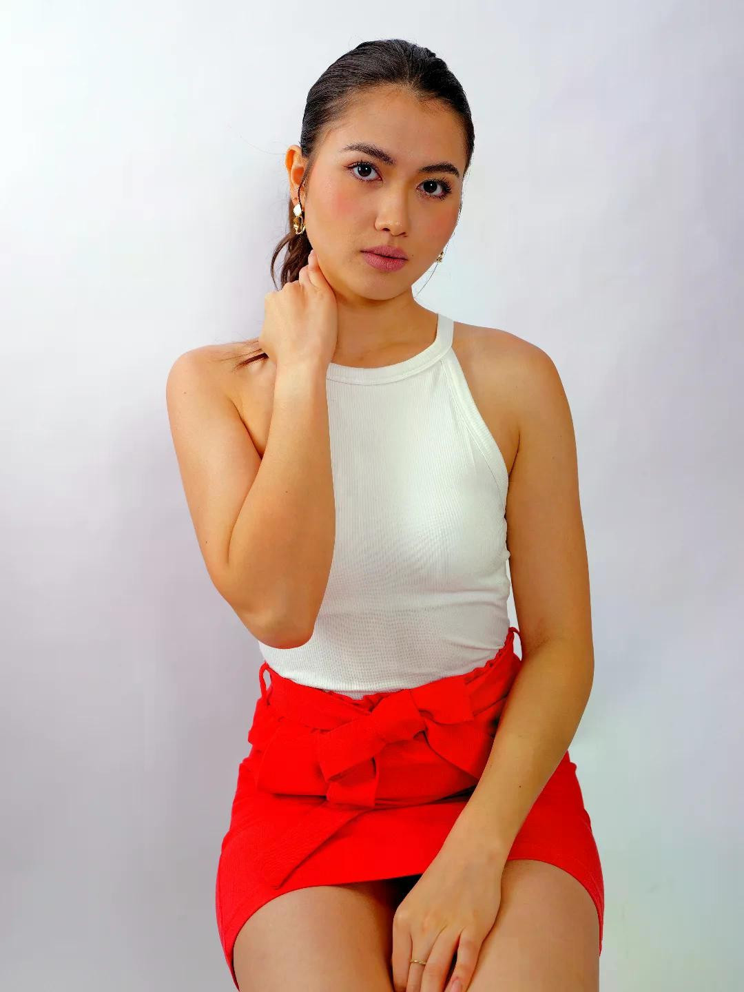 Cô gái 24 tuổi đăng quang Hoa hậu Quốc tế Hong Kong插图13 622118906-18561218119031055-8947207439912259519-n.jpg