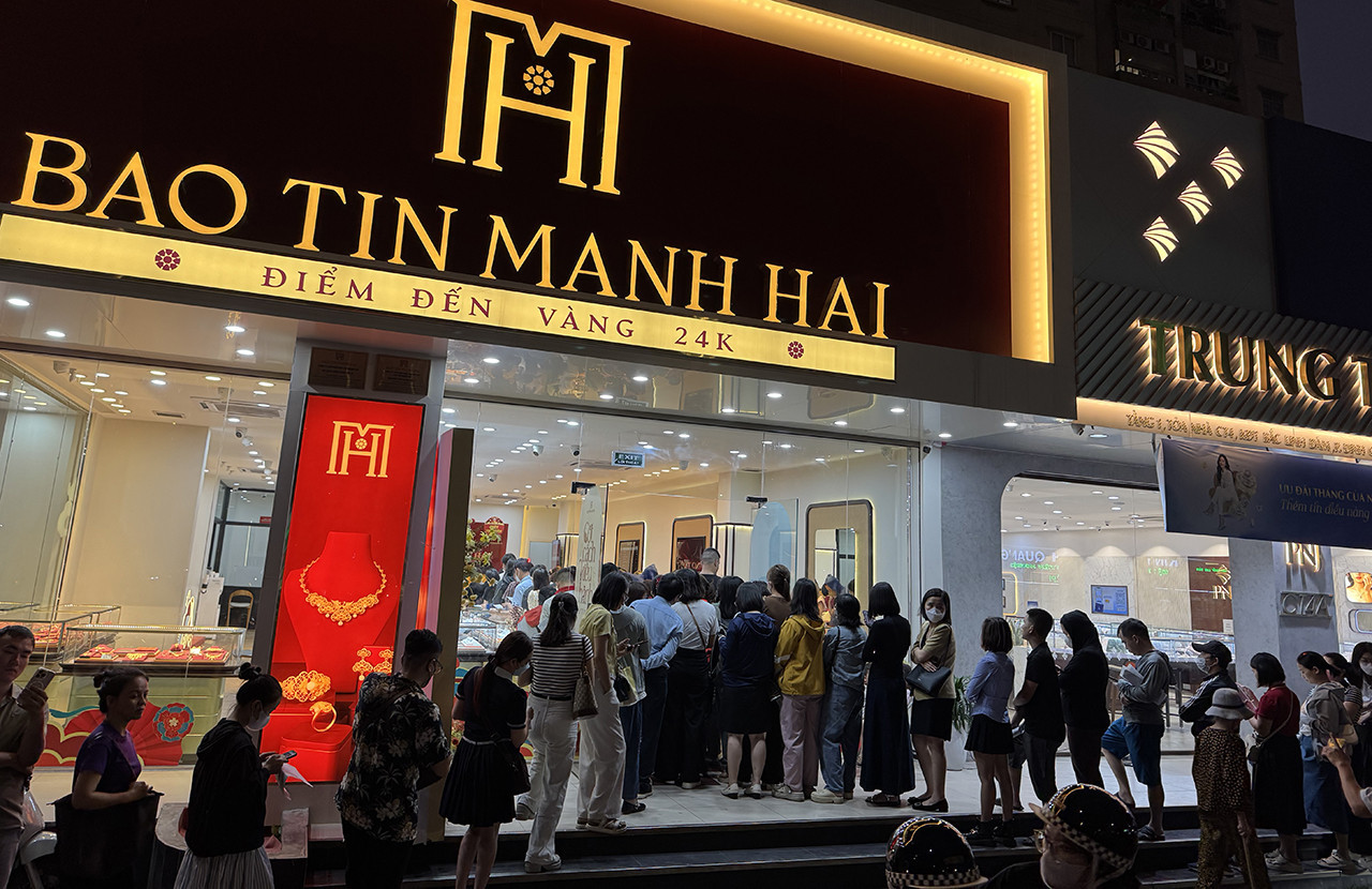 bao tin mạnh hai ld.jpg