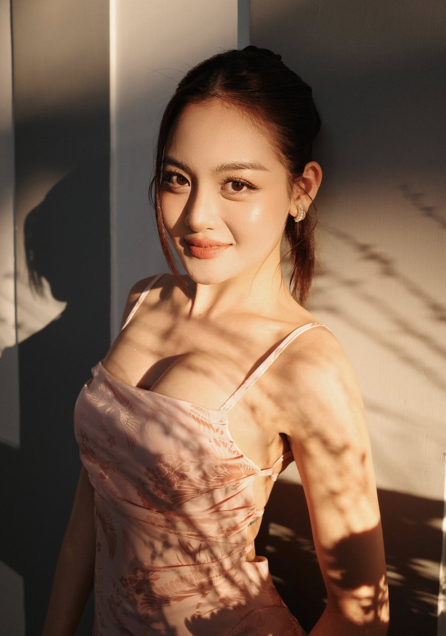 'Người yêu cũ' Steven Nguyễn đời thực sexy thế nào? - Ảnh 4.