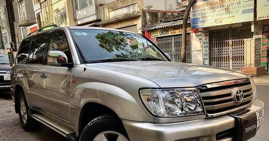 Toyota Land Cruiser động cơ V8 24 năm tuổi giá 1,2 tỷ đồng vẫn hút dân chơi