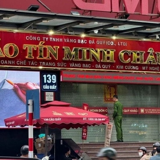 Bảo Tín Minh Châu ra thông báo quan trọng: Hé lộ lý do công an xuất hiện tại các cơ sở; chốt thời gian mở cửa đón khách trở lại