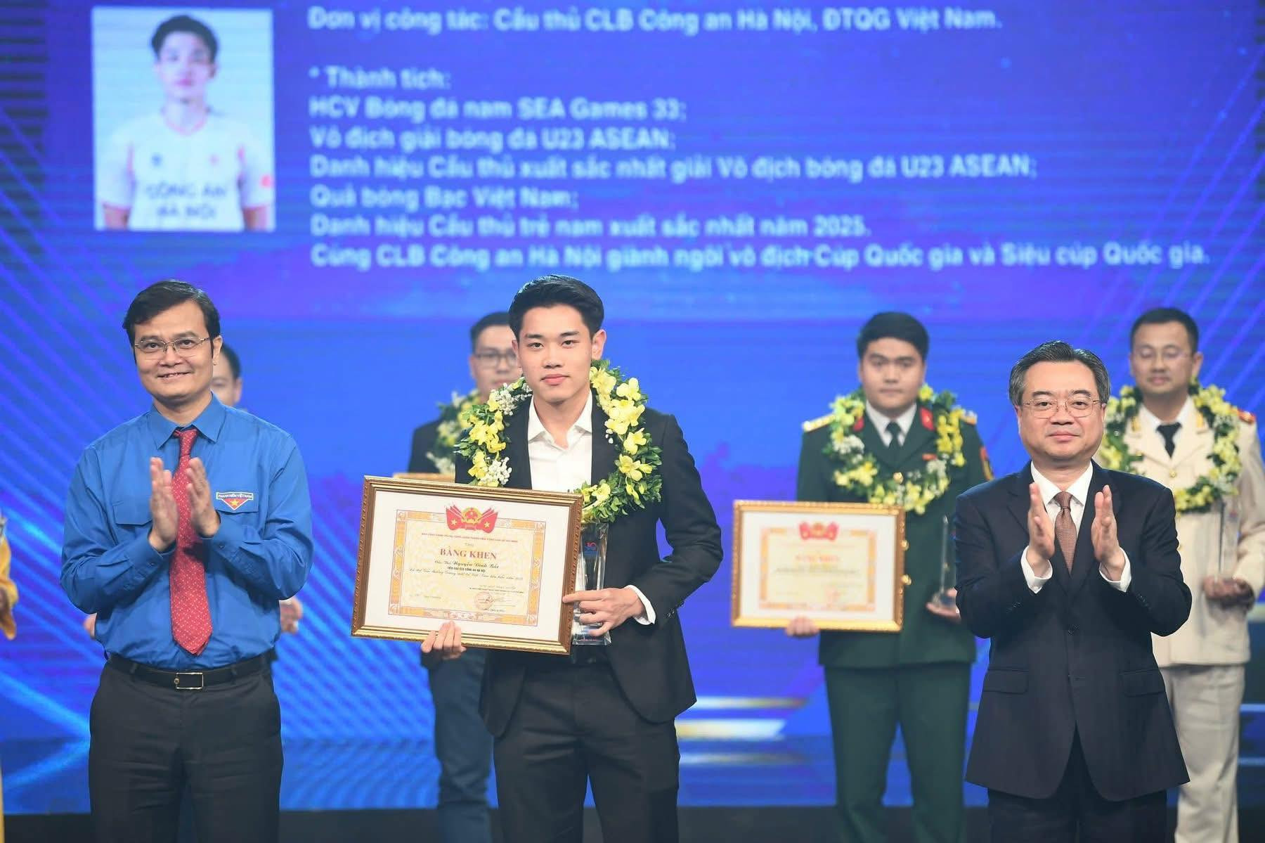 65671133723646210040450613589843394361132442n