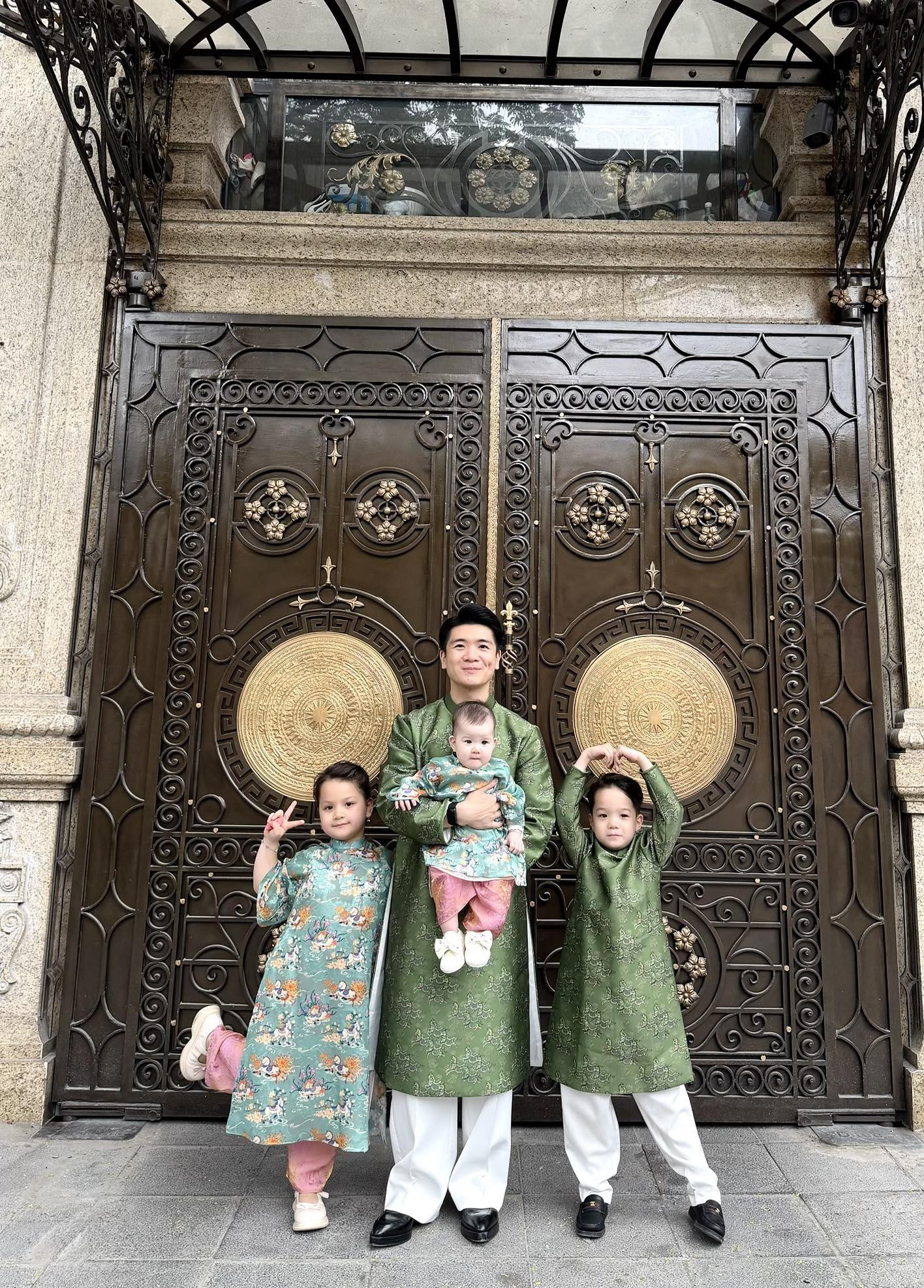 63824891243386921697393006887406658793752348n