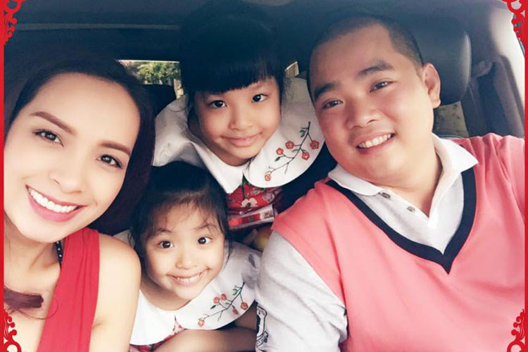 Cuộc sống viên mãn của nhạc sĩ Minh Khang Sau 15 năm hôn nhân hạnh phúc - Ảnh 2.