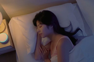 Bật đèn ngủ mỗi đêm, cô gái 20 tuổi tăng lên 100kg: Chuyên gia cảnh báo thói quen nhiều người đang mắc