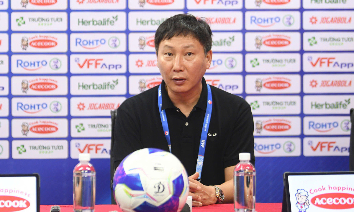 Lý do bất ngờ khiến HLV Kim Sang-sik lo lắng cho Nguyễn Xuân Son插图1