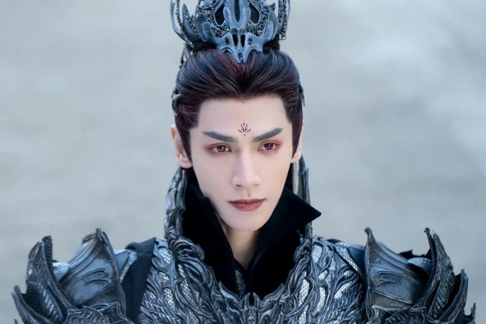 nhung tuong quan bong bay gay tranh cai tren man anh co trang trung quoc hinh anh 2