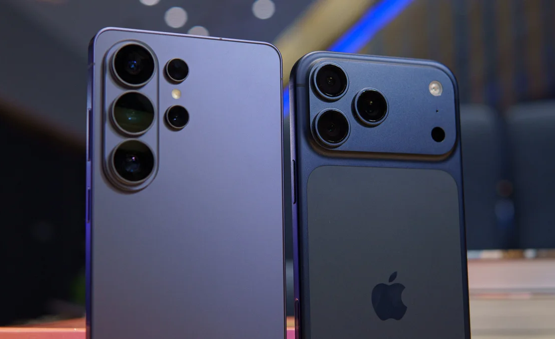 Galaxy S26 Ultra   iPhone 17 Pro Max.png