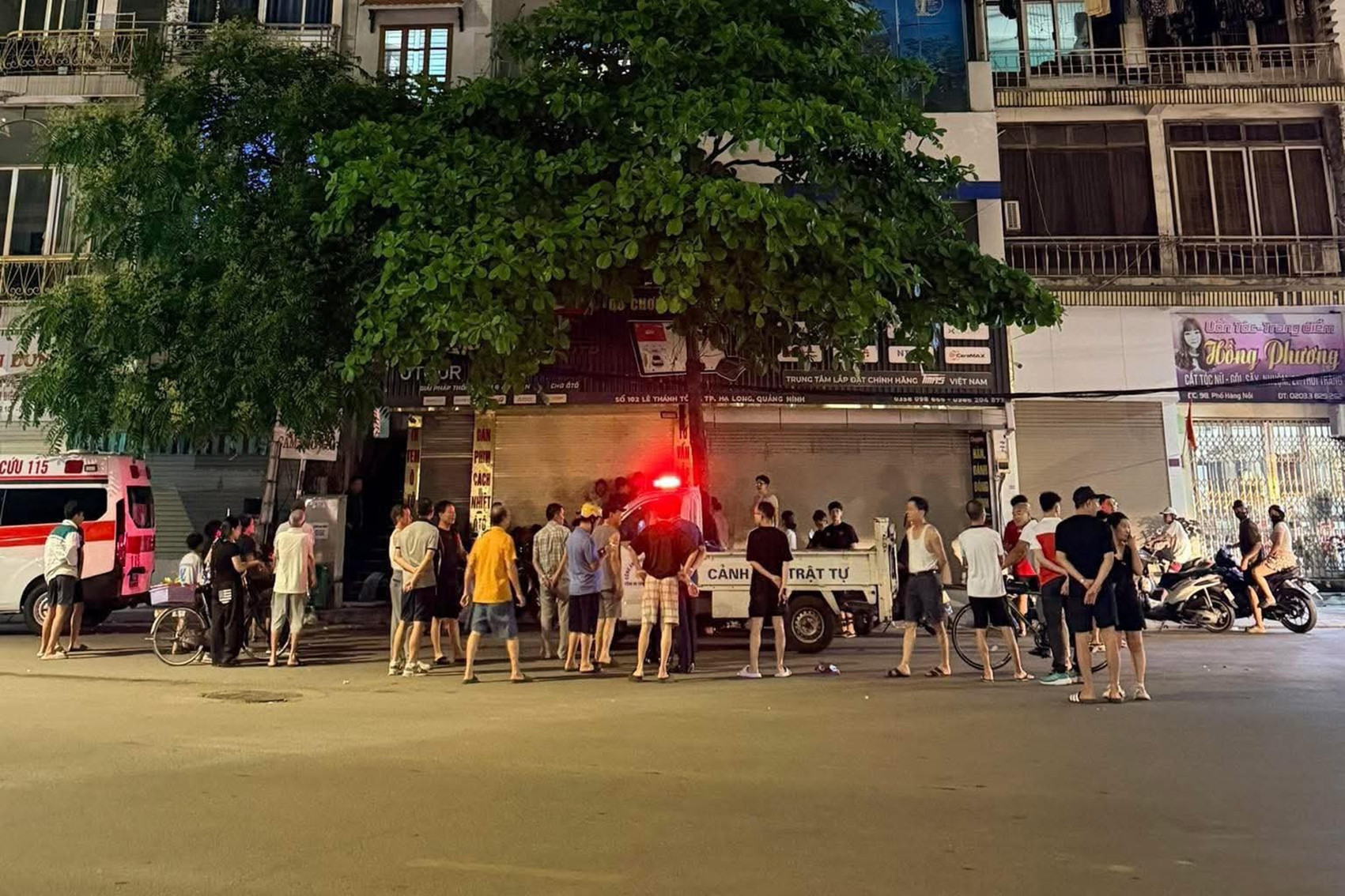 Lên núi Bài Thơ chụp ảnh, nam thanh niên bị ngã tử vong插图 658832569_1368712148636295_4204000694862847687_n.jpg