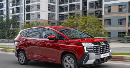 Loạt xe mới dồn dập ra mắt thị trường ô tô Việt Nam trong 10 ngày cuối tháng 3