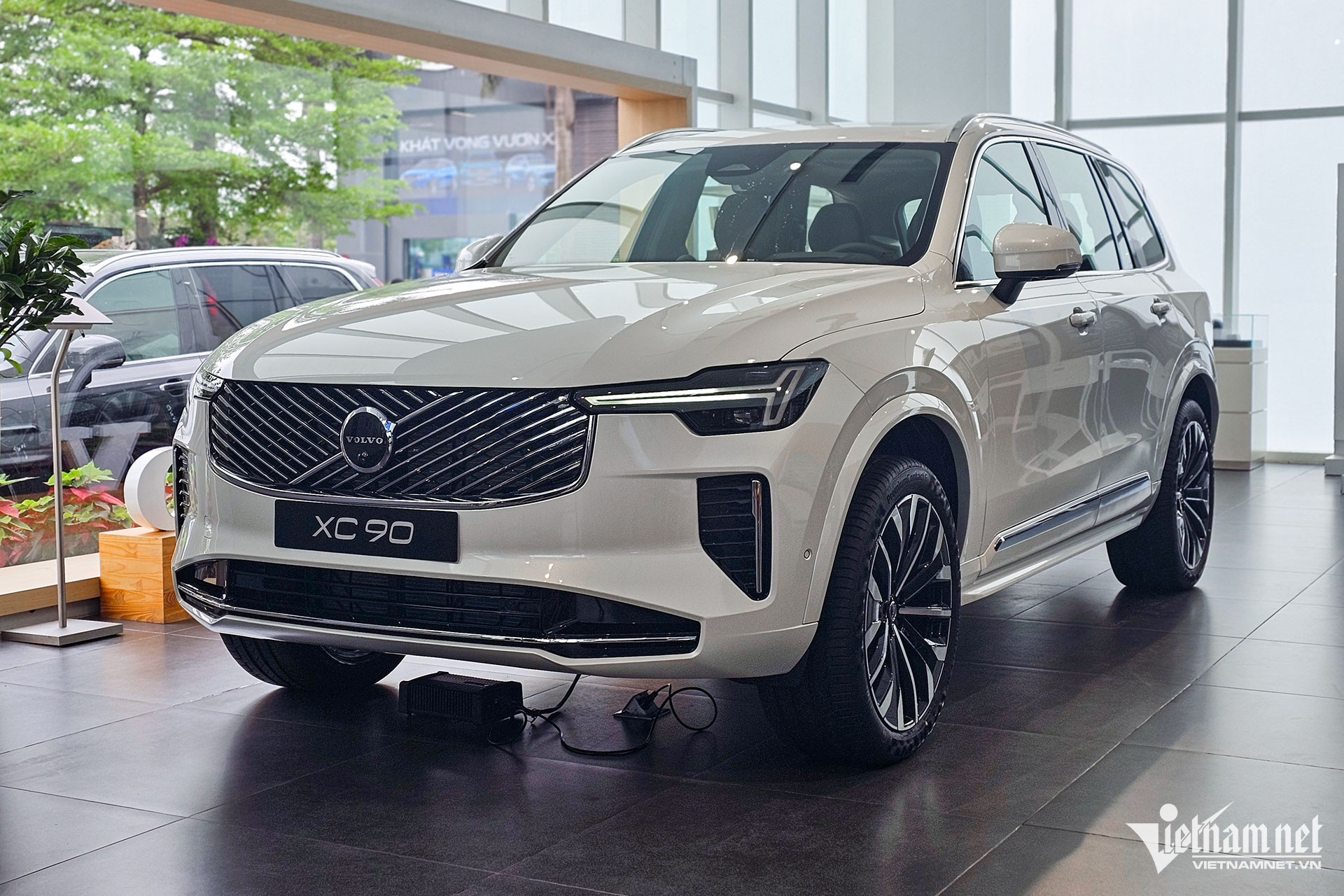 W-Volvo XC90 2026 vietnamnet (3).jpg