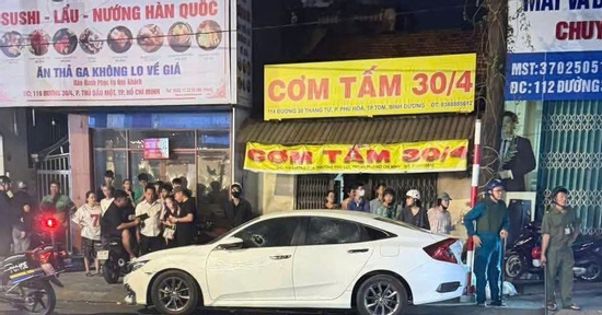 Tạm giữ 3 người vụ ẩu đả, đập phá ô tô trước quán nhậu ở TPHCM