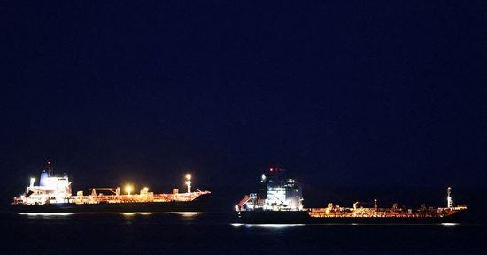 Giá dầu thế giới đảo chiều liên tục, áp lực tăng giá quay trở lại