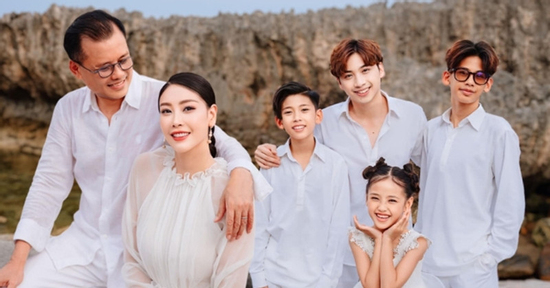 Nữ nghệ sĩ nào đông con nhất showbiz Việt hiện nay?