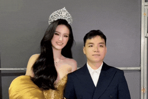 Thảm đỏ Chung kết Miss World Vietnam: Tiểu Vy - Thanh Thủy 100 điểm, Ý Nhi tình tứ bên bạn trai