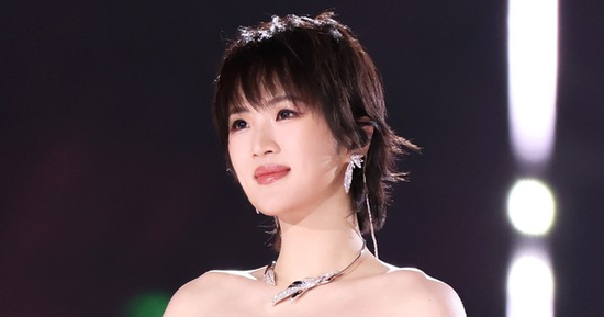 Tiểu thư giàu có bậc nhất showbiz là cử nhân Harvard, ở biệt thự nghìn tỷ, vào giải trí vì đam mê