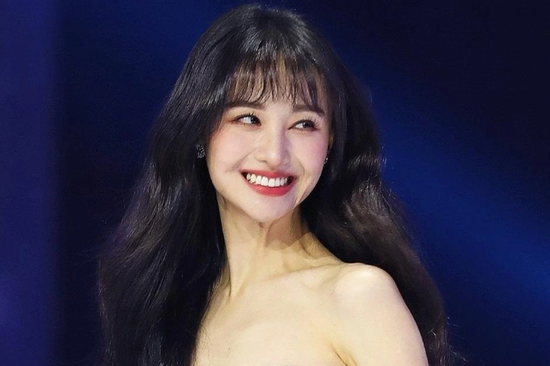 Ngoại hình 'gây sốc' của Trịnh Sảng khiến dân tình 'đứng ngồi không yên'