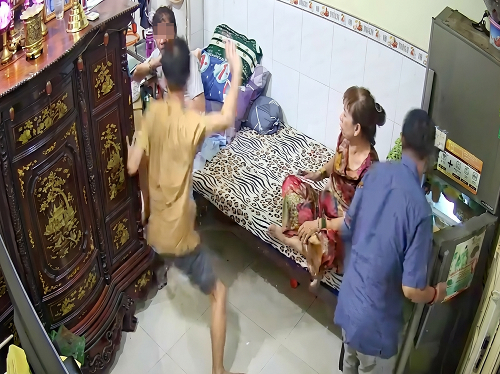 Công an TPHCM vào cuộc vụ nam thanh niên bạo hành cậu ruột bị tai biến插图 bao hanh.png