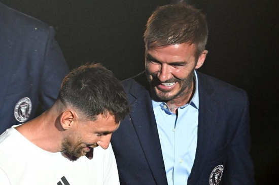 David Beckham hoàn thành giấc mơ 12 năm và điều đặc biệt dành cho Messi