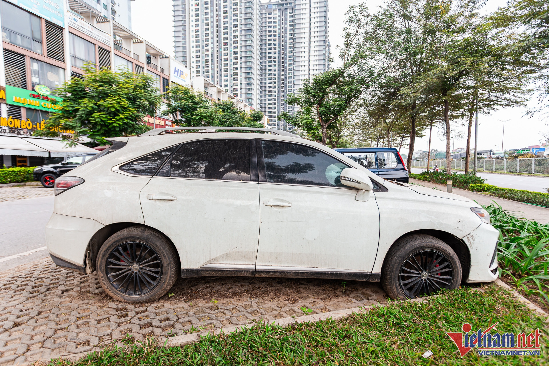 W-lexus rx 2.JPG.jpg