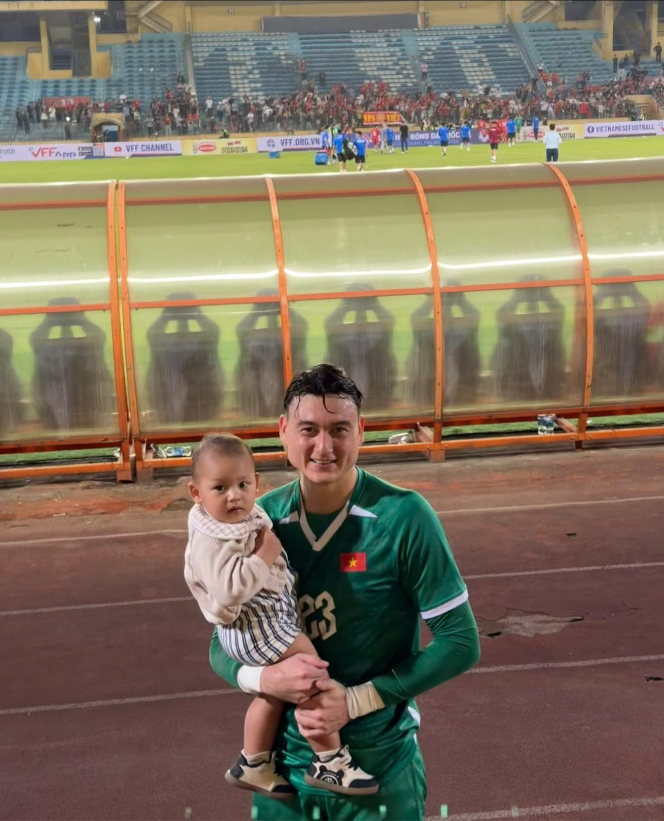 6578902931221716739688030084390839158563328727n