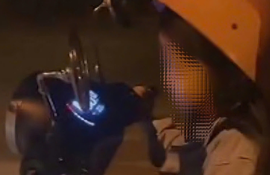 Đã xác minh được tuổi bé gái lái xe máy điện trên đường ở Quảng Ninh