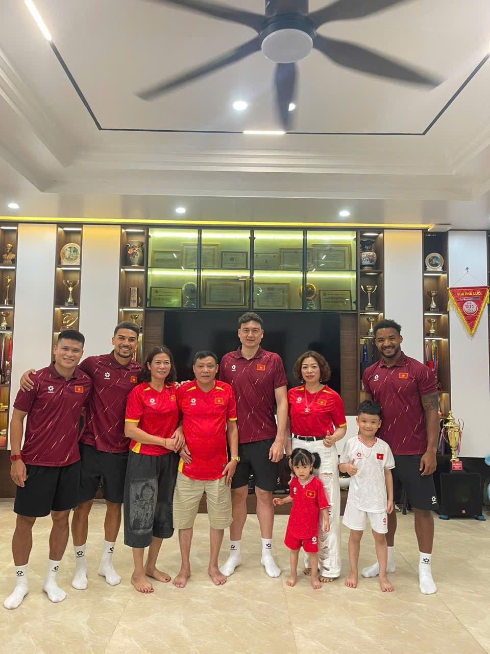 65785677520321841573285837299580298970438467n