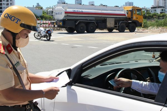 Từ nay, CSGT xử phạt nặng lỗi vi phạm giao thông này, cao nhất tới 60 triệu đồng, người dân chú ý