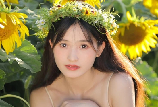 Đúng 12h30 hôm nay, thứ Năm 5/3/2026, 3 con giáp may túi ba gang đựng tiền vàng, sự nghiệp tăng tiến