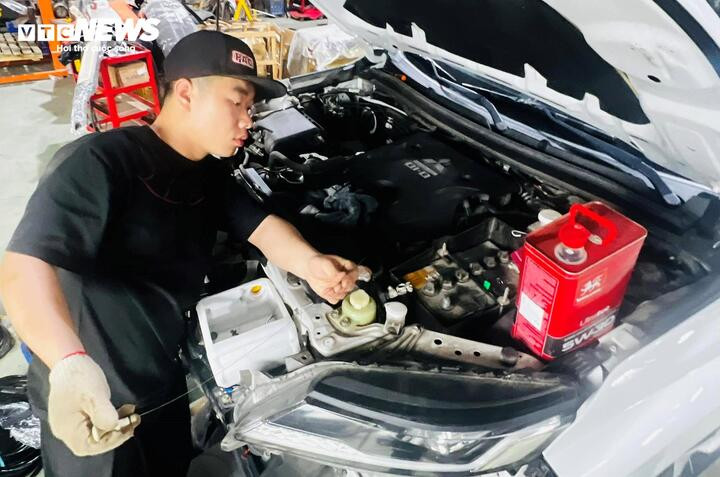 Xe được bảo dưỡng tại gara. (Ảnh: NVCC)