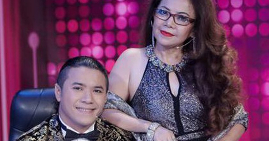 Mẹ Kasim Hoàng Vũ có động thái gây chú ý