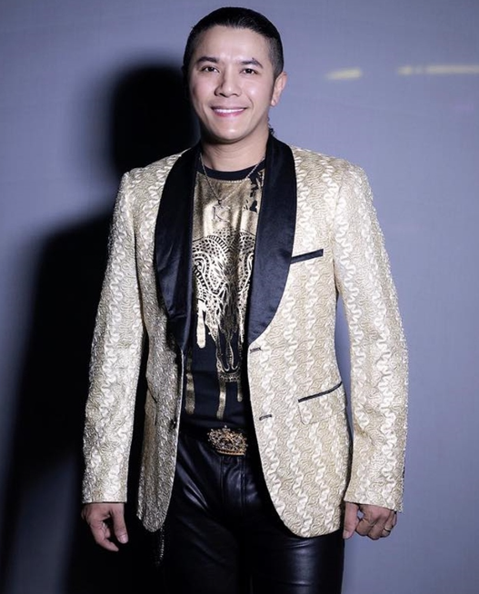 Những ngày cuối đời của ca sĩ Kasim Hoàng Vũ: Khuôn mặt biến dạng, bế tắc vì chi phí chữa trị hàng tỷ đồng - Ảnh 3