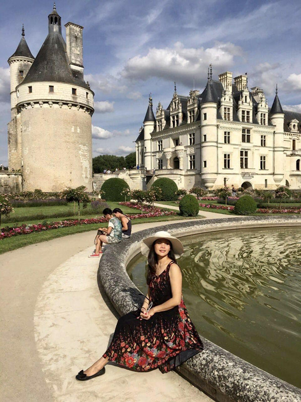 Hôn nhân đời thực của mỹ nhân Hà thành: NSƯT Lê Vi sống hạnh phúc bên chồng ngoại quốc - Ảnh 6.