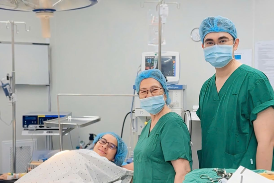 IVF chi phí hợp lý mở ra hy vọng làm cha mẹ cho nhiều cặp vợ chồng hiếm muộn