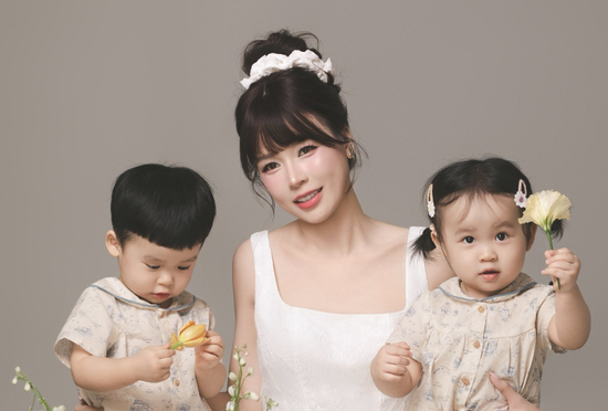 Sam nói rõ lý do con trai chưa từng về quê của chồng ngoại quốc