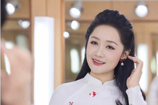 Vụ Xôi lạc TV bị triệt phá: BTV Thu Hà VTV tiết lộ 1 người thân ngập sâu cá độ