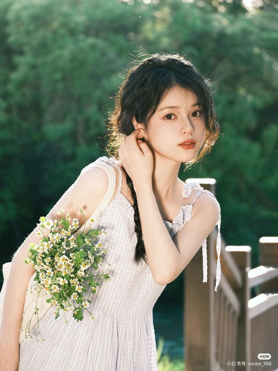 Vận đỏ như son đúng ngày 9/3/2026, 3 con giáp nhận lộc khủng từ Thần Tài, vàng bạc lấp lánh khắp nhà