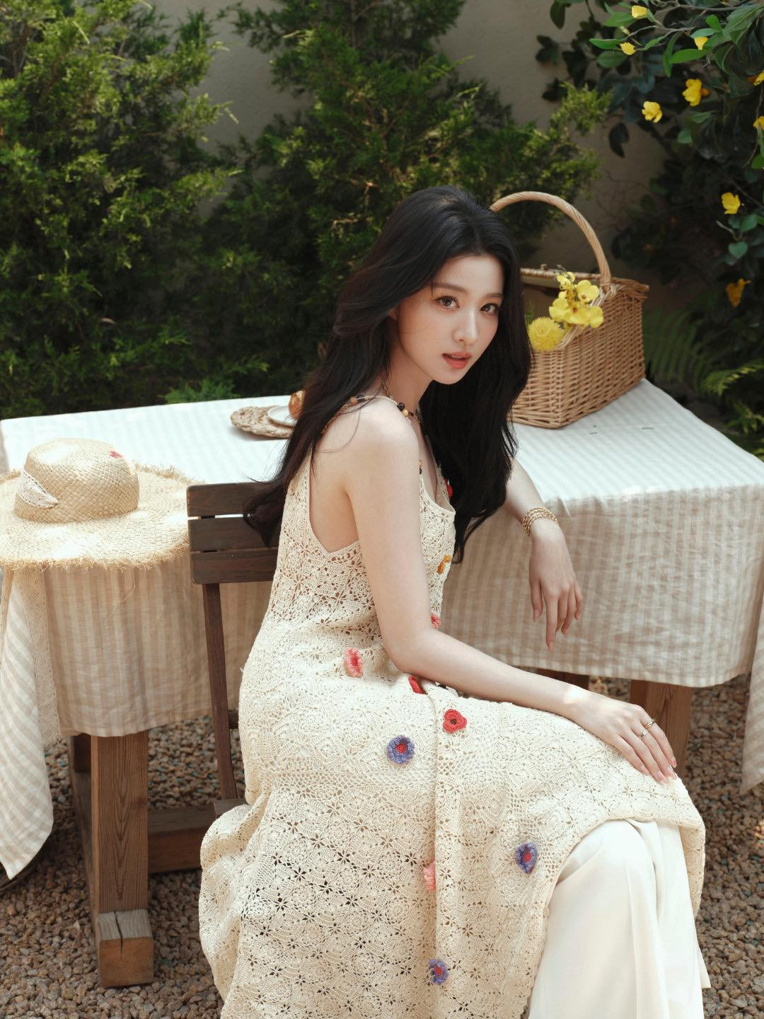 Đúng 6h sáng ngày mai, thứ Hai 9/3/2026, 3 con giáp sự nghiệp tăng tiến như 'ngựa phi mã', tiền bạc rủng rỉnh đầy túi, suôn sẻ trăm đường - Ảnh 2