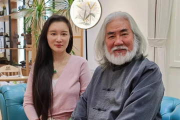 Đạo diễn 'Thần điêu đại hiệp' Trương Kỷ Trung hạnh phúc bên vợ kém 31 tuổi