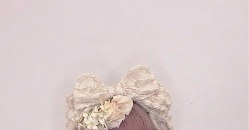 View - Ngỡ ngàng nhan sắc thiếu nữ của ông bố 48 tuổi: Giả gái nuôi dạy hai con gái nhỏ