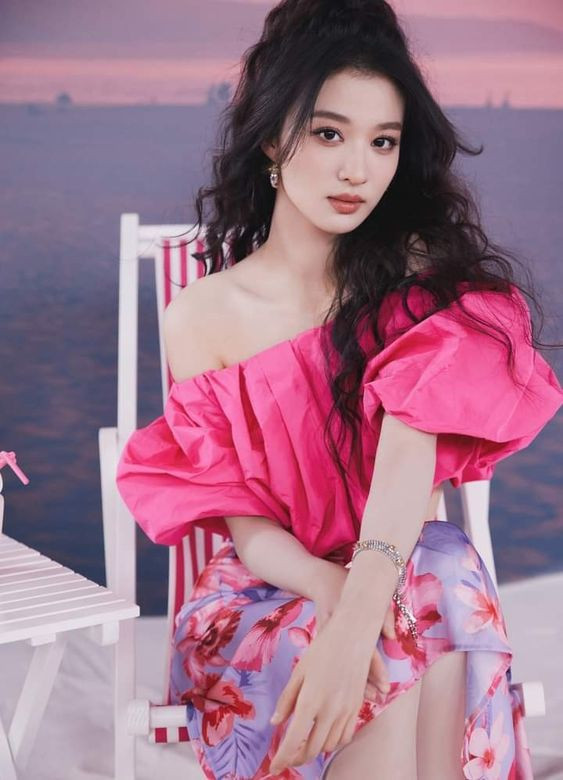 Sau hôm nay, thứ Hai 9/3/2026, 3 con giáp 'may mắn ập xuống đầu', vàng bạc chất đầy két, ngồi không tài lộc cũng đến - Ảnh 3