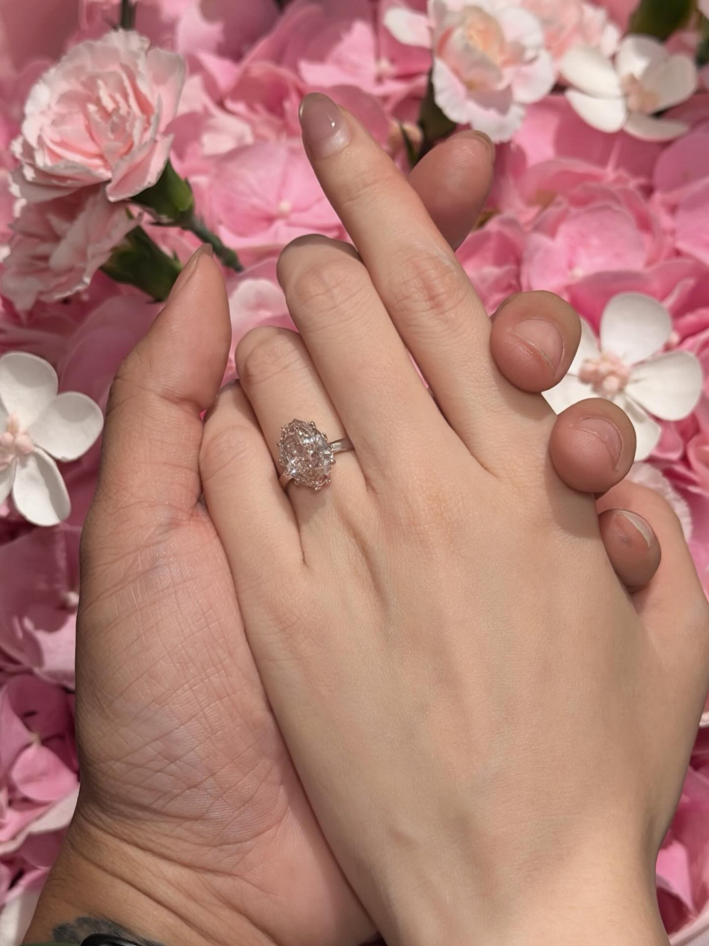 649697470182348358193077599073373714792308264n