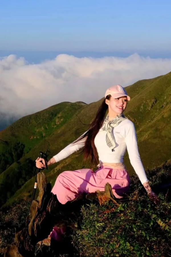 Hoa hậu Phương Oanh có da trắng, eo thon nhờ chăm tập gym và dưỡng da lành mạnh - Ảnh 9.