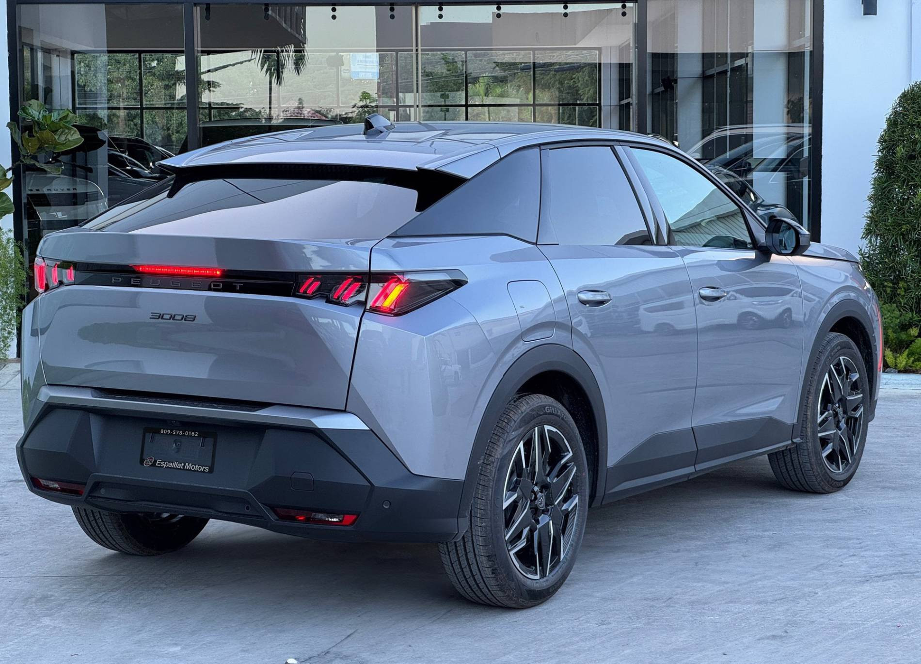 Peugeot 3008 new.jpg