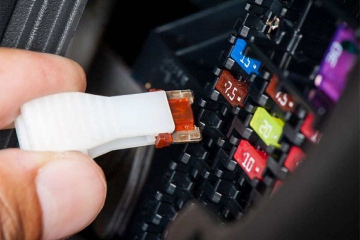 kiem tra cau chi o to.jpg