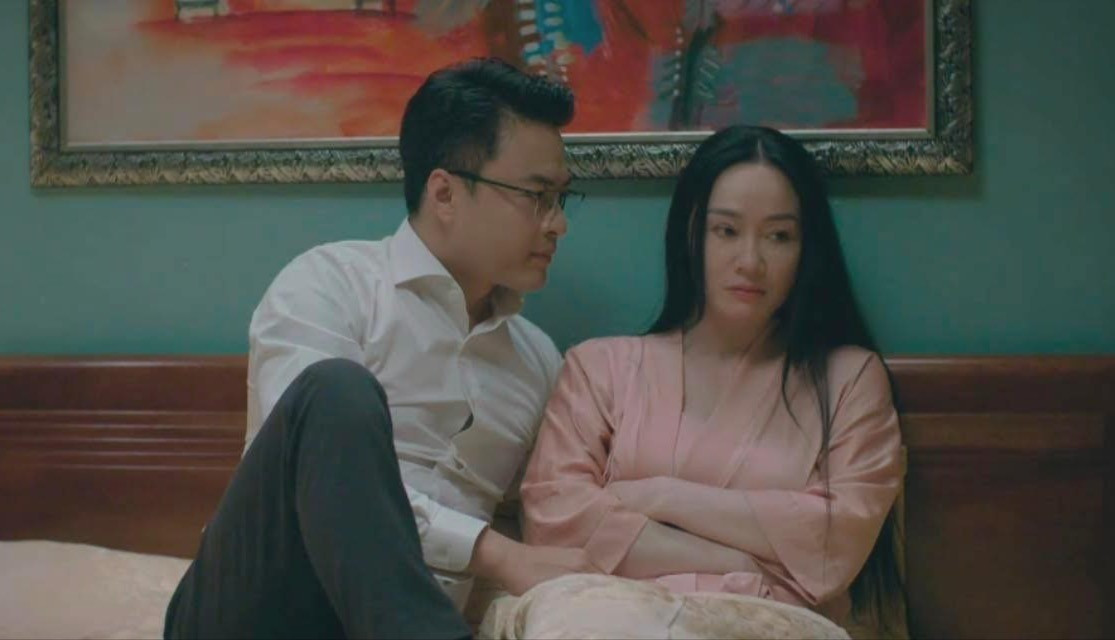 Khoảnh khắc lãng mạn của vợ chồng Hồng Đăng - Ảnh 2.